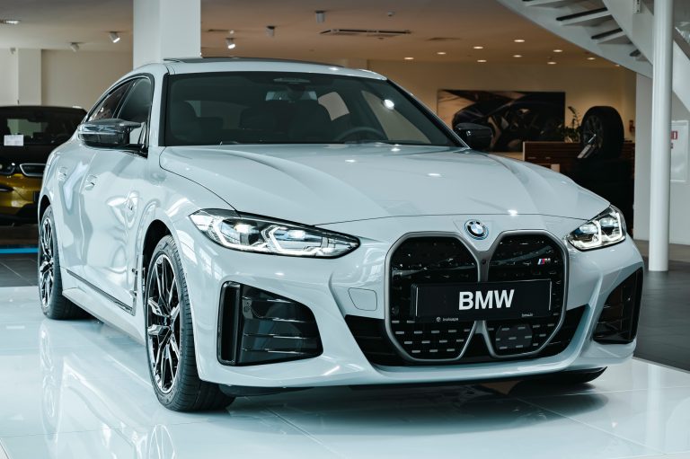 CATL ražos bateriju šūnas nākamās paaudzes BMW elektroauto