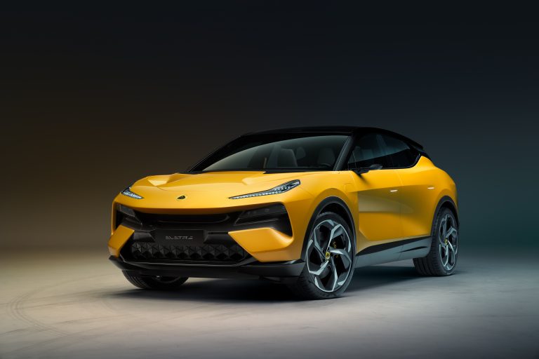 Lotus izrāda savu pirmo elektrisko mašīnu – “Eletre” krosoveru