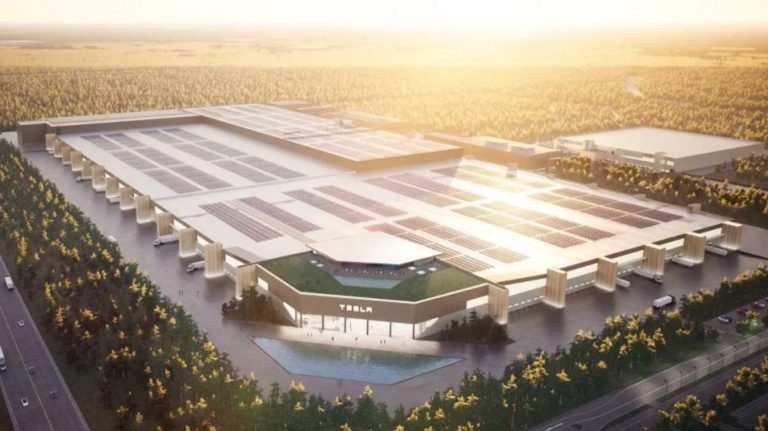 Tesla zāģē 70 hektārus meža, lai paplašinātu rūpnīcu Berlīnē