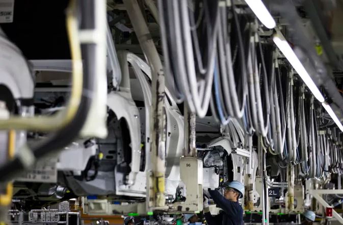 Toyota visā Japānā aptur ražošanu kiberuzbrukuma dēļ
