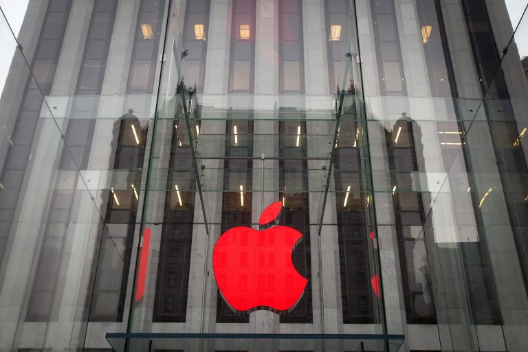 Apple pārtrauc produktu tirdzniecību Krievijā