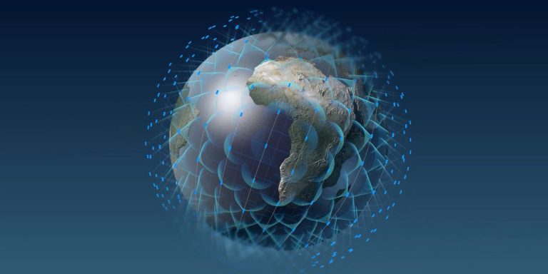 Lielbritānijas uzlikto sankciju dēļ Krievija atsakās palaist “OneWeb” interneta satelītus