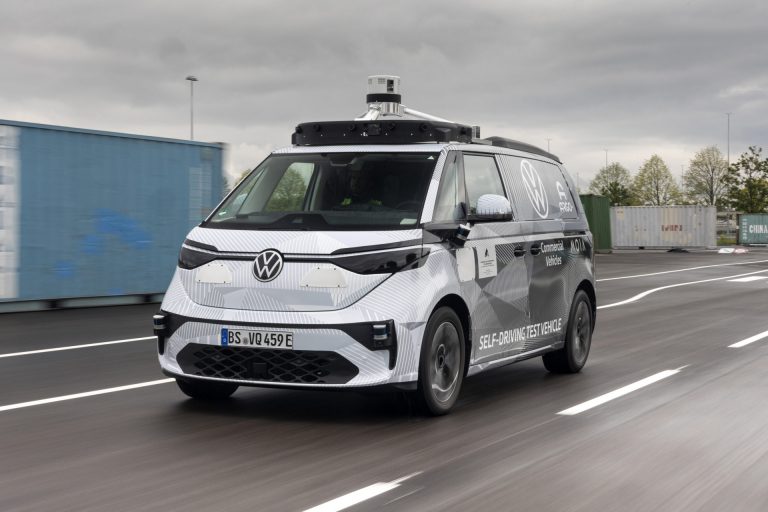 Volkswagen kopā ar sadarbības partneriem ražos modernu autonomās braukšanas sistēmu