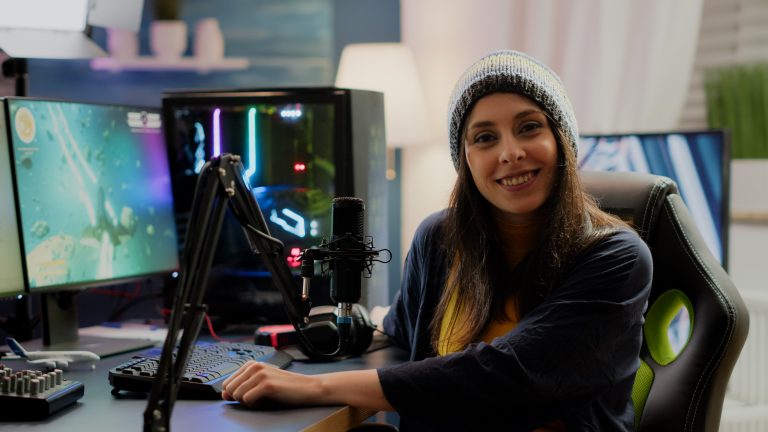 Aicina pieteikties skolēnus vasaras nometnei esportā
