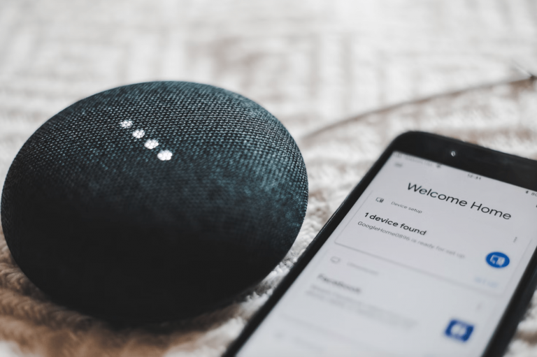 “Google” asistents drīzumā varētu atpazīt lietotāja balsi