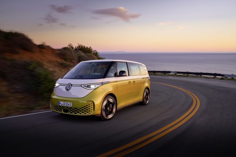 Volkswagen saņēmis vairāk nekā 20 tūkstošus ID.Buzz elektriskā furgona pasūtījumu