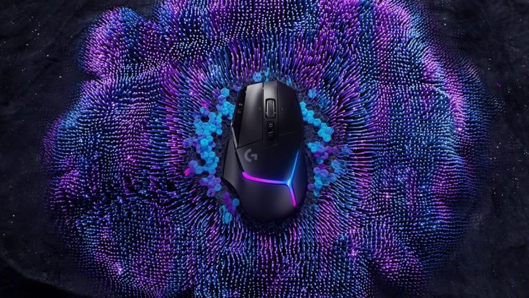 Logitech prezentē G502 X datorspēļu peli vada, bezvadu un PLUS versijās