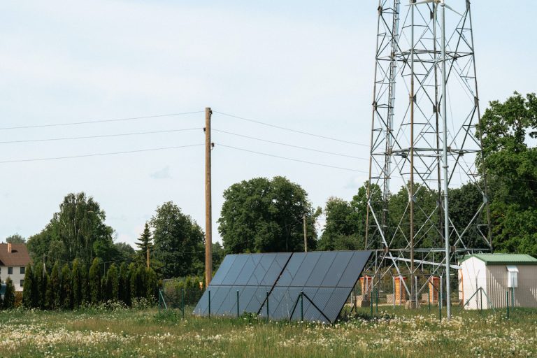 “Tele2” bāzes staciju energoefektivitātē investējis vairāk nekā 260 000 eiro