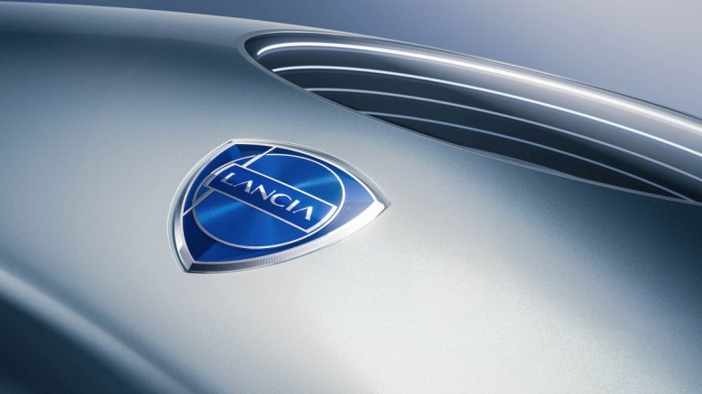 Lancia pārdzims par elektroauto zīmolu
