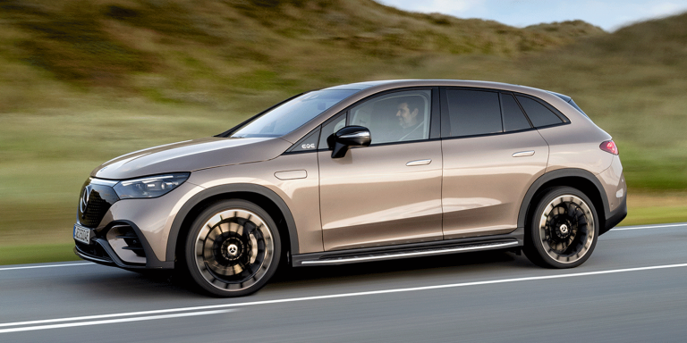 Mercedes prasīs 1200 dolārus gadā par ātrāku braukšanu