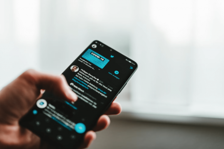 “Twitter” vairs nemēģinās apkarot Covid-19 dezinformāciju