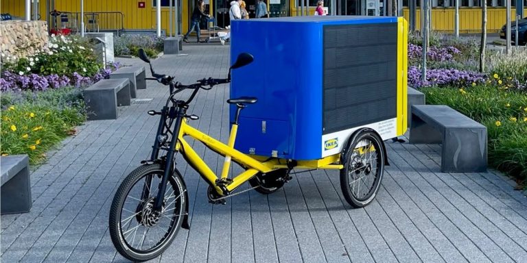 Ikea testē ar saules paneļiem aprīkotus piegāžu elektrovelosipēdus