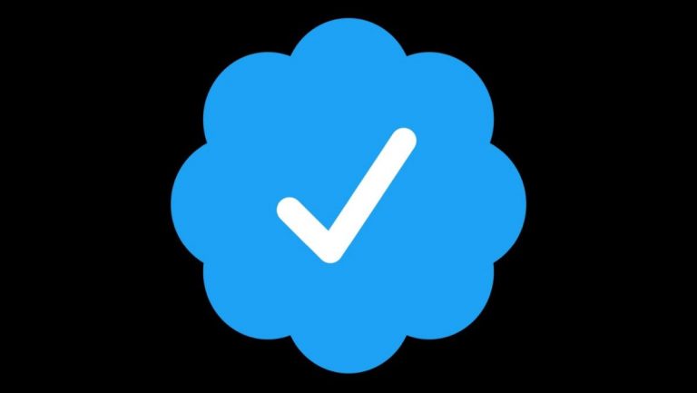 Twitter Blue visā pasaulē nogalinās iepriekšējos zilos ķeksīšus