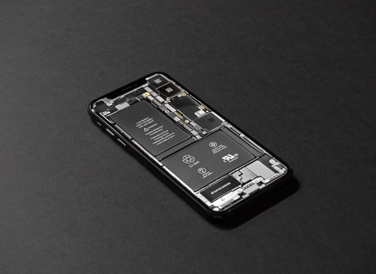 Apple no marta palielinās akumulatora nomaiņas maksu