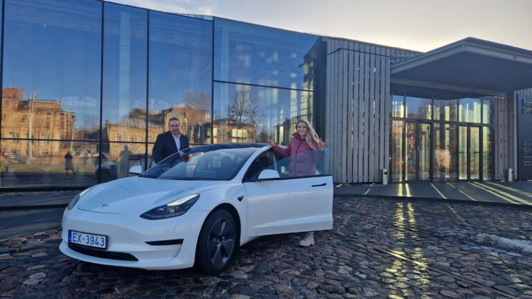 Elektroauto koplietošanas serviss OX Drive svin divu gadu dzimšanas dienu