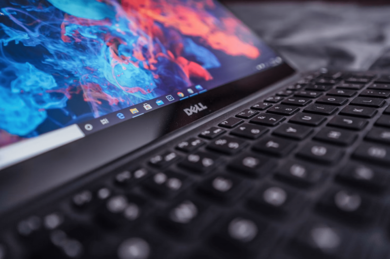 Sarūkot pieprasījumam pēc datoriem, “Dell” nāksies atlaist 5% darbaspēka