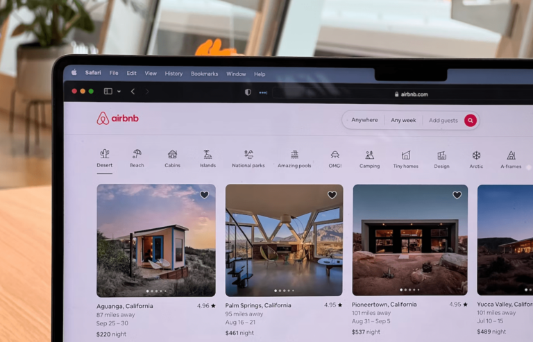Ceļošanai atgriežoties pirmspandēmijas līmenī, “Airbnb” ziņo par rekordaugstiem ieņēmumiem