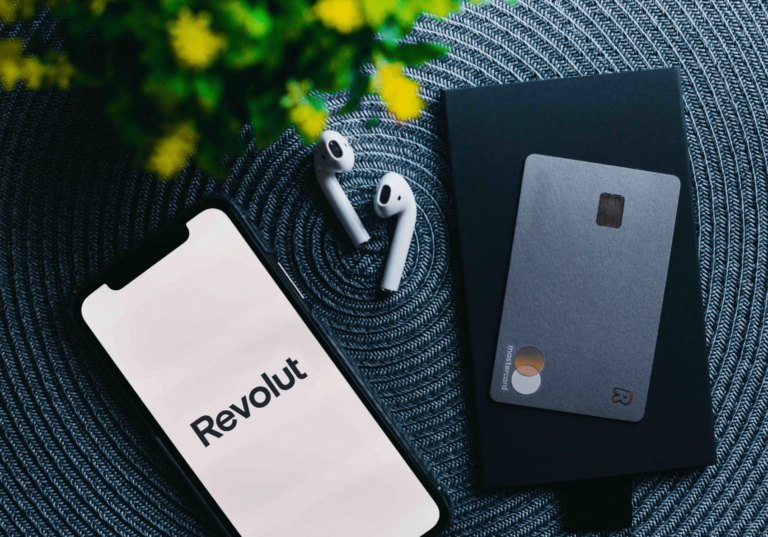 “Revolut” beidzot strādā ar peļņu
