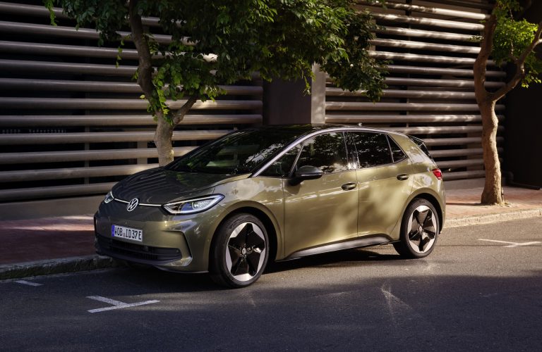 Volkswagen atklāj modernizēto ID.3 modeli