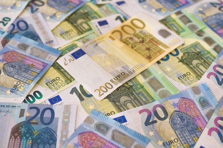 Revolut drīz izlaidīs ETF un Eiropas akciju pakalpojumus