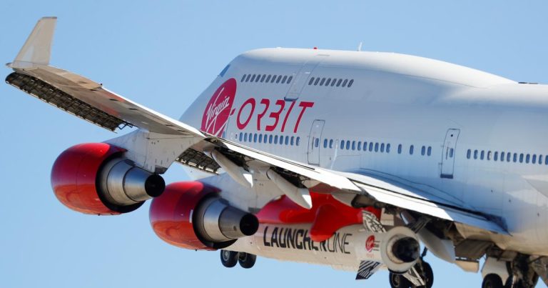 Bankrotējušā “Virgin Orbit” daļas iegādājas trīs kosmosa uzņēmumi