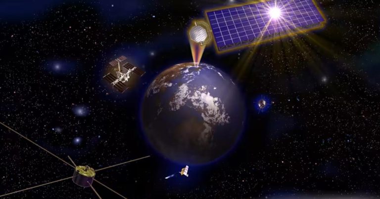 Japāna līdz 2025. gadam mēģinās iegūt saules enerģiju pa taisno no kosmosa