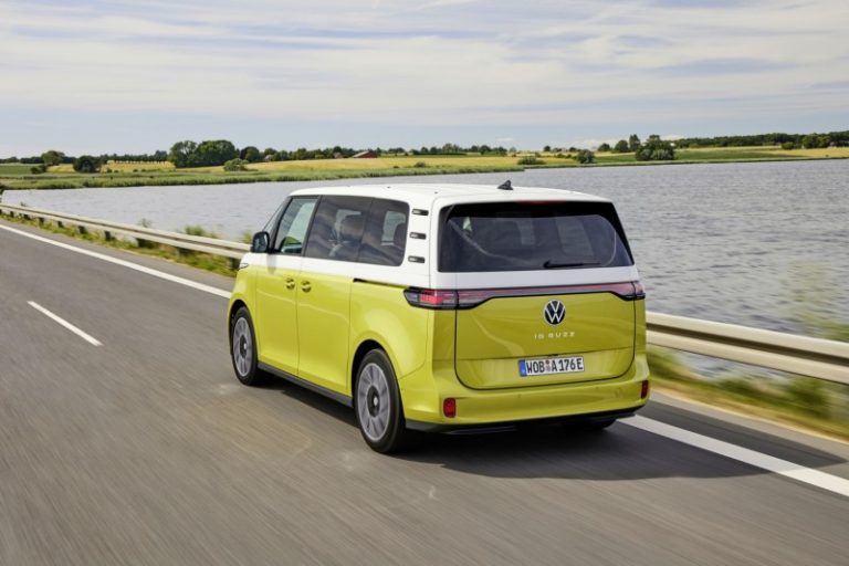 Goodyear nodrošinās oriģinālās riepas jaunajiem Volkswagen ID. Buzz elektromobiļiem