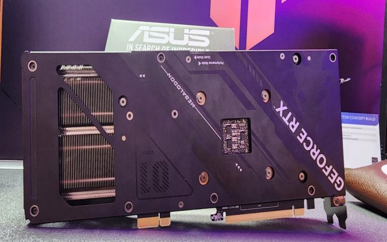 ASUS prezentē videokartes konceptu bez barošanas vadiem