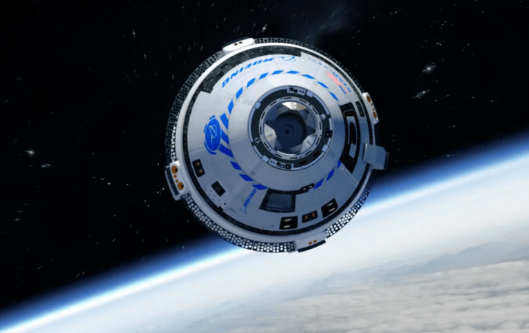 “Boeing” atkal pārceļ kosmosa kuģa “Starliner” pirmo apkalpes misiju