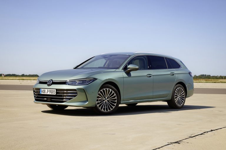Prezentēts jaunais Volkswagen Passat Variant