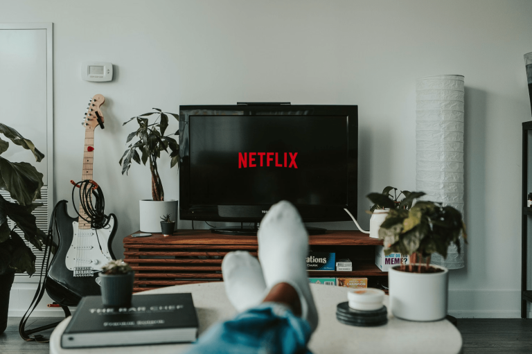 “Netflix” atkal plāno paaugstināt abonementa plānu cenas