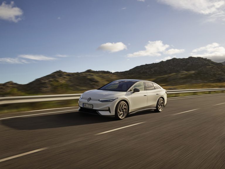 Volkswagen ID.7 saņem 2024. gada Vācijas Gada auto balvu