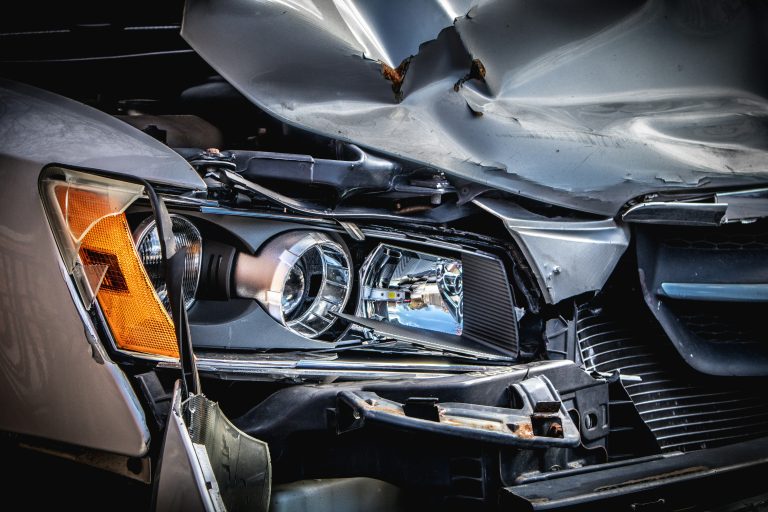 “Balcia” sāk izmantot mākslīgā intelektā balstītu risku aprēķinu programmu auto apdrošināšanā