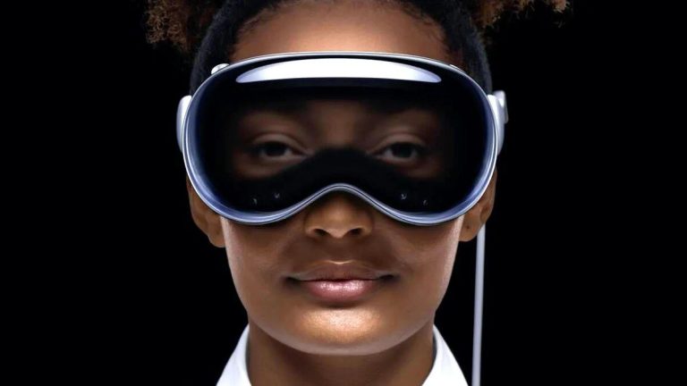 Izlaišanas brīdī, varētu būt pieejami 400 000 Apple Vision Pro briļļu