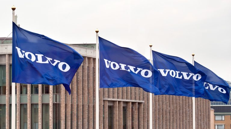 Volvo pirmais elektriskais sedans gaidāms ap 2025. gadu