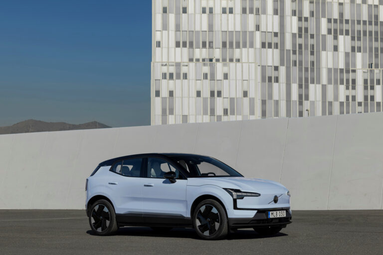 Volvo negrasās pakārtot mašīnu dizainu augstākai efektivitātei