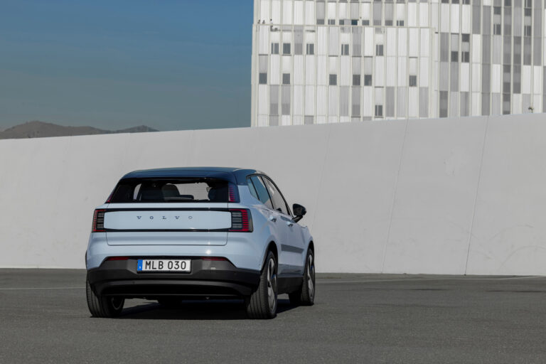 Volvo un CATL sadarbosies elektroauto akumulatoru pārstrādē