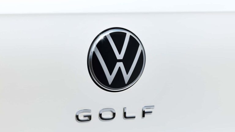 “Volkswagen” boss pārliecināts, ka jaunās paaudzes “Golf” būs labākais modelis, ko esam redzējuši
