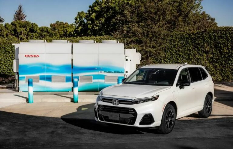 Honda Kalifornijā piedāvās ļoti netipisku auto – ūdeņraža plug-in hibrīdu