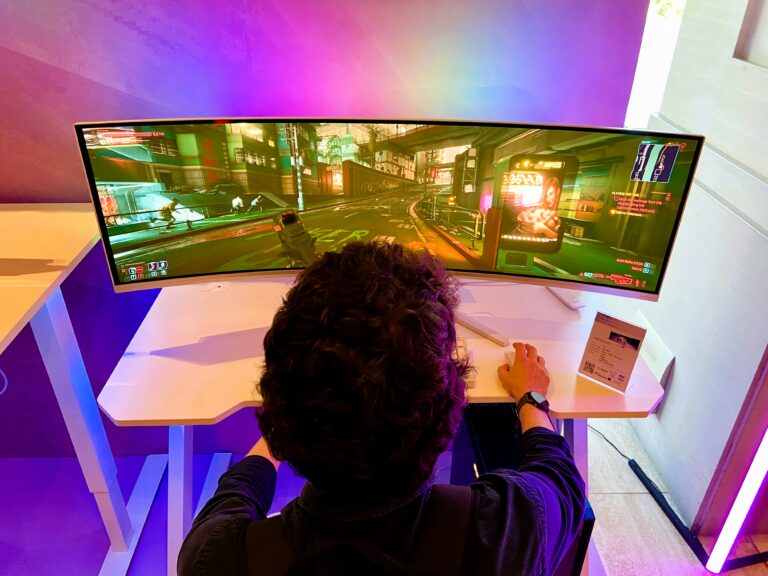 AOC un Philips prezentē jaunos monitorus un informē par jomas tendencēm