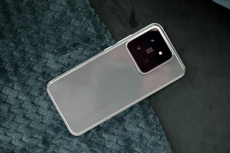 Xiaomi 14 apskats – vai Samsung ir jāsāk uztraukties?