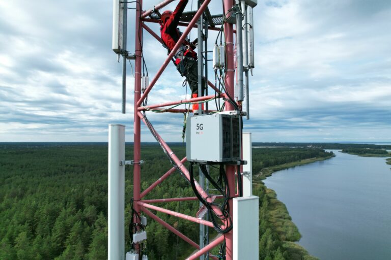 LMT 5G tīklā darbojas jau 485 bāzes stacijas
