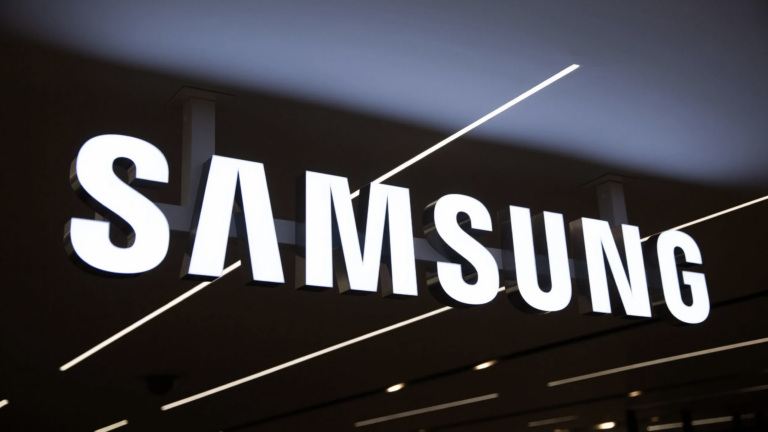 Samsung atgūst viedtālruņu pārdošanas līdera titulu