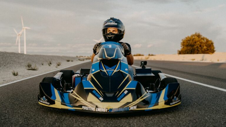 Latvijas elektrokartingu ražotājs “Blue Shock Race” piedalīsies elektrokartingu čempionāta rīkošanā ASV