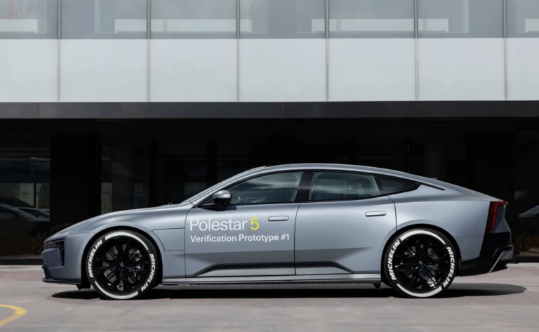 Polestar 5 prototips 10 minūtēs uzlādējas no 10 līdz 80%