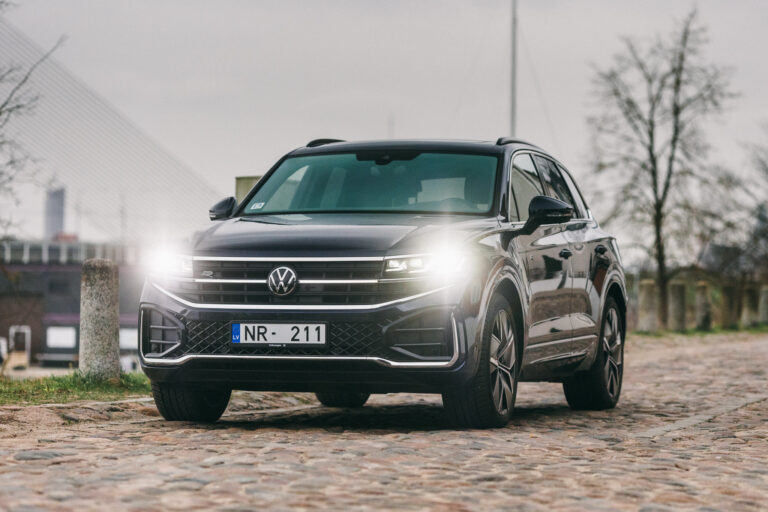Modernizētais Volkswagen Touareg – WOW efekts pazuda, auto palika