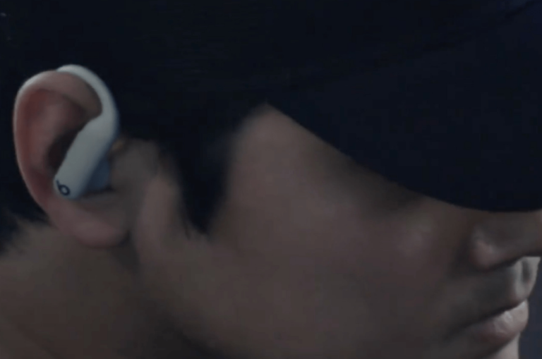 “Beats” nākamgad izlaidīs ilgi gaidītās “Powerbeats Pro 2” austiņas