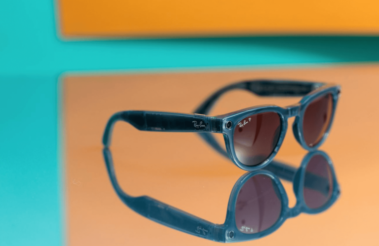“Meta” līdz 2030. gadam pagarinās “Meta Ray-Ban” viedo briļļu projektu
