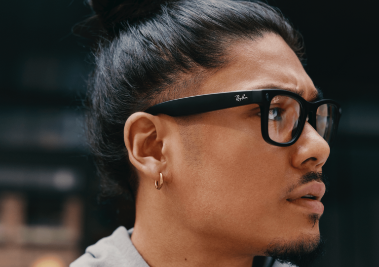 “Ray-Ban Meta” viedās brilles” saņem vairākas jaunas mākslīgā intelekta iespējas