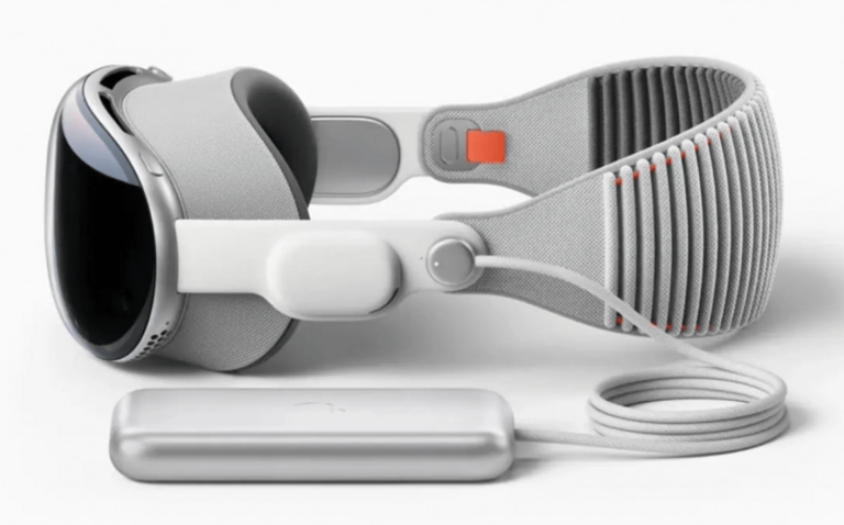 “Apple” maciņam draudzīgākas “Vision Pro” brilles varētu izlaist ne agrāk kā 2027. gadā